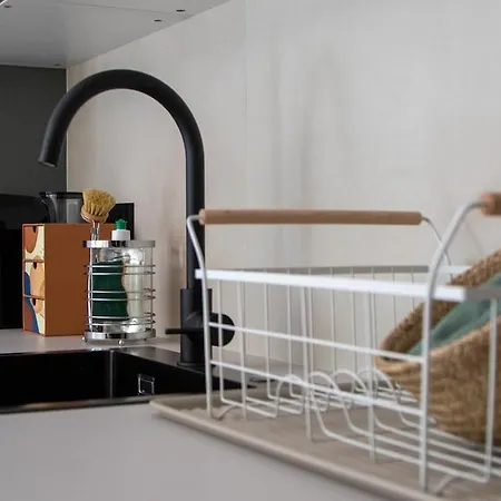 La Bulle, Cocon Douillet Renove Апартаменты Ментона