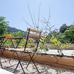 La Bulle, Cocon Douillet Renove * Μεντόν